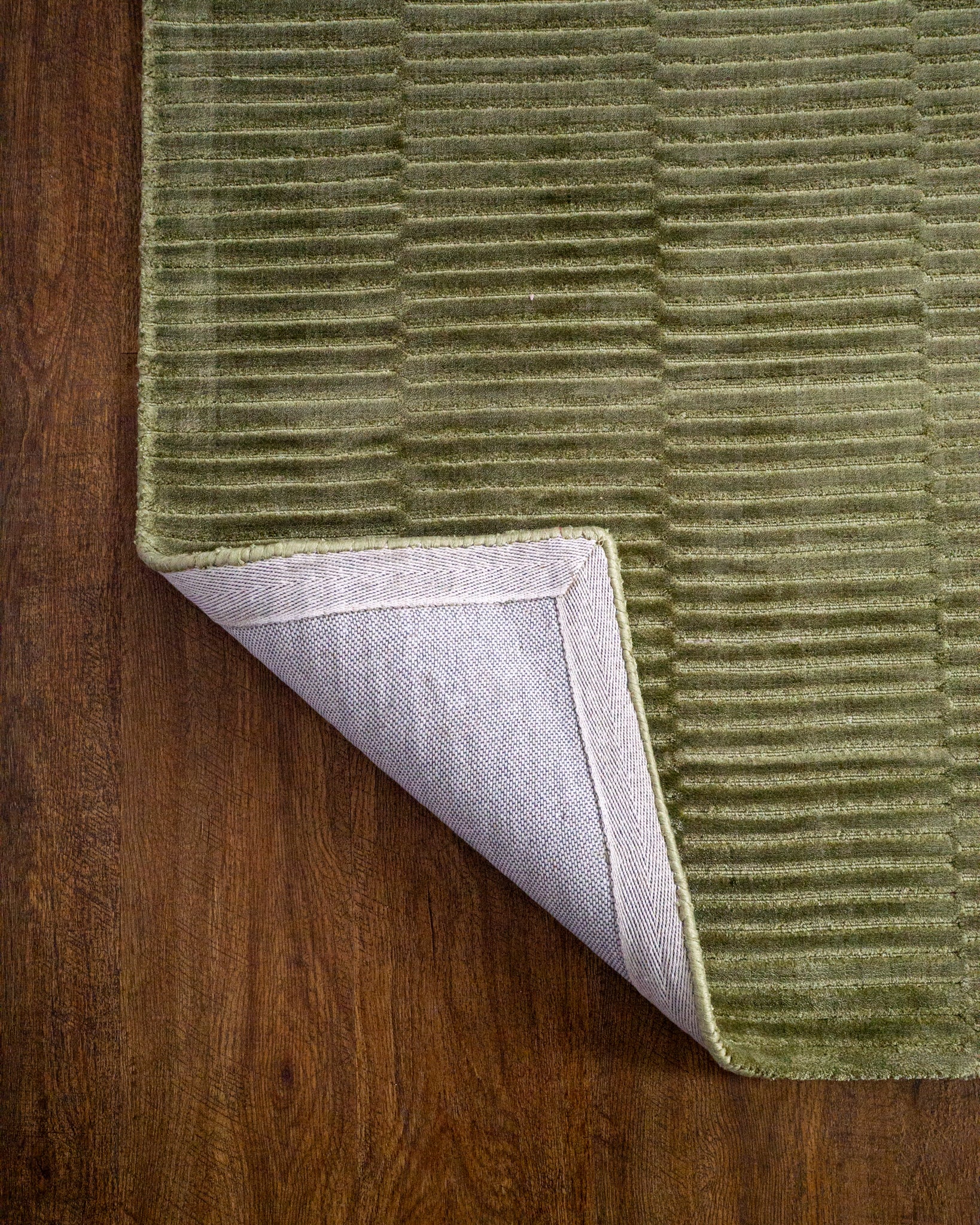 Nova Viscose Rug