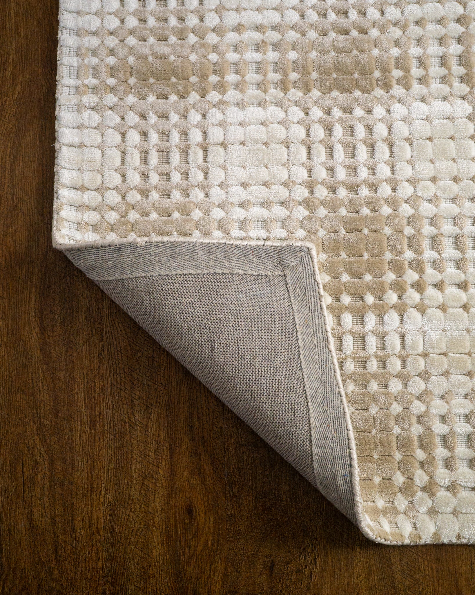 Gleam Viscose Rug