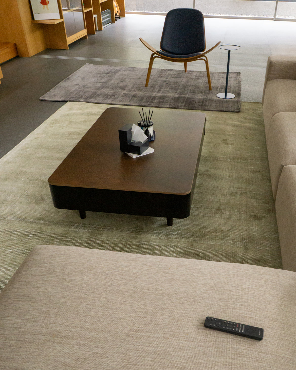 Couture Viscose Blend Modern Rug