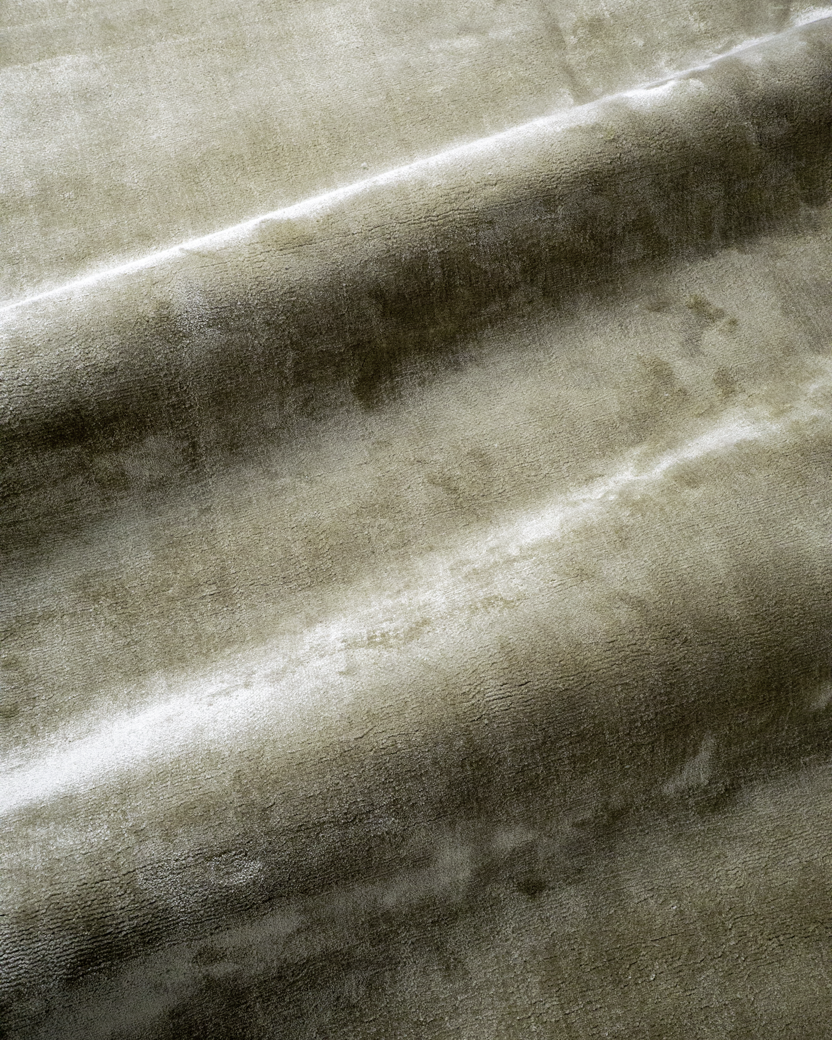Flavia Viscose Rug