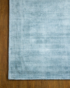 Amara viscose hand-loomed area rug in Dark Cyan, corner detail